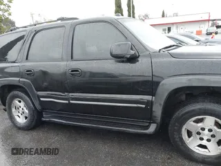 2004 Chevrolet Tahoe LS with VIN 1GNEC13TX4R282908, listed as a IAAI auction lot 41563027 with 1 mi miles. Bid and sale history available at carsss.com. Image 14.
