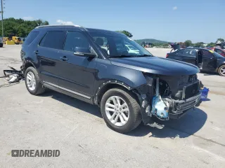 2017 Ford Explorer XLT z VIN 1FM5K7D8XHGA40965, wystawiony jako Copart lot #61990305 z przebiegiem 154 534 mil mil oraz Szkoda całkowita • Salvage title. Historia ofert i sprzedaży dostępna na DreamBid. Obrazek 4.