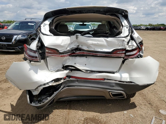 2021 Lincoln Nautilus Reserve with VIN 2LMPJ8KPXMBL09872, listed as a Copart auction lot 58990205 with 50,988 mi miles and Salvage title. Bid and sale history available at DreamBid. Image 6.