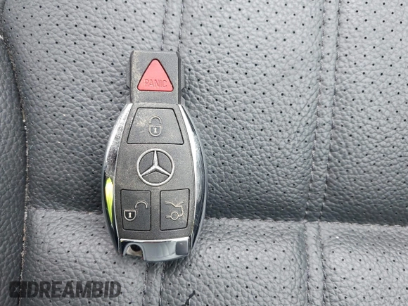 2017 Mercedes-Benz GLE 350 z VIN 4JGDA5HBXHA960218, wystawiony jako IAAI lot #41573755 z przebiegiem 37 868 mil mil oraz . Historia ofert i sprzedaży dostępna na DreamBid. Obrazek 11.