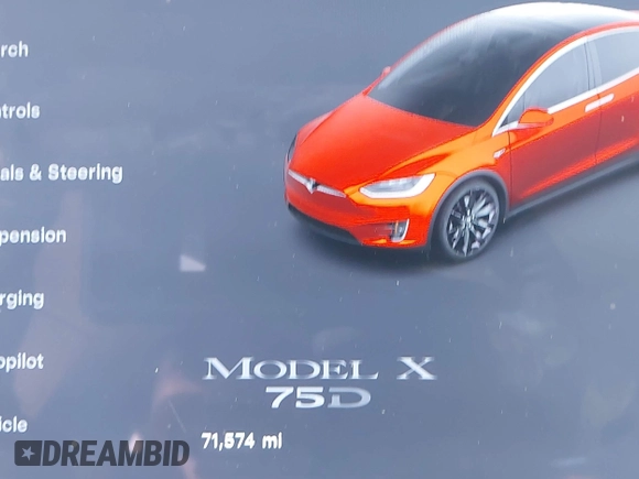 2017 Tesla Model X 90D z VIN 5YJXCAE25HF077689, wystawiony jako IAAI lot #42138029 z przebiegiem 71 574 mil mil oraz . Historia ofert i sprzedaży dostępna na DreamBid. Obrazek 16.