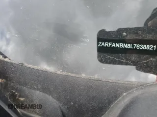 2020 Alfa Romeo Giulia Ti Sport z VIN ZARFANBN8L7638821, wystawiony jako Copart lot #49105635 z przebiegiem 41 052 mil mil oraz Szkody całkowita. Historia ofert i sprzedaży dostępna na DreamBid. Obrazek 14.