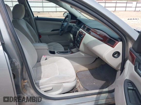 2009 Chevrolet Impala LS with VIN 2G1WB57K391195062, listed as a IAAI auction lot 42221618 with 180,026 mi miles and . Bid and sale history available at DreamBid. Image 5.