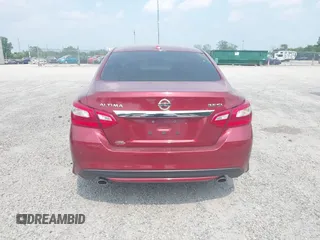 2016 Nissan Altima SL z VIN 1N4BL3AP3GC142130, wystawiony jako IAAI lot #42431687 z przebiegiem 120 986 mil mil oraz . Historia ofert i sprzedaży dostępna na DreamBid. Obrazek 16.