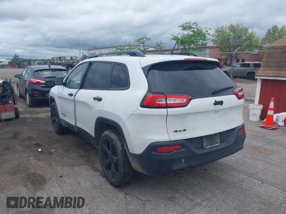 2016 Jeep Cherokee Sport with VIN 1C4PJMAB4GW367655, listed as a IAAI auction lot 42338882 with 133,750 mi miles and . Bid and sale history available at DreamBid. Image 3.