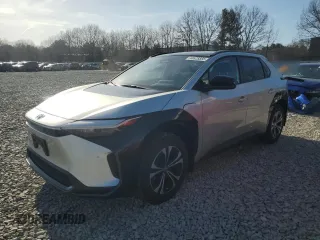 2024 Toyota bZ4X XLE with VIN JTMABACA5RA070285, listed as a Copart auction lot 48625565 with 2,857 mi miles and Salvage Title. Bid and sale history available at carsss.com. Image 1.