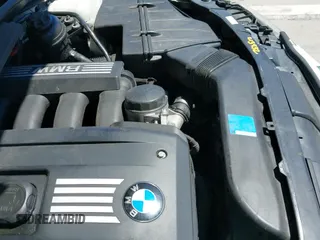 2007 BMW 3 Series 328i с VIN WBAWB33567PV73190, выставлен на аукционе IAAI как лот 42627103 с пробегом 274 188 миль миль и . История ставок и продаж доступна на DreamBid. Изображение 14.