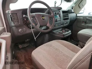 2017 Chevrolet Express Passenger LT z VIN 1GAZGPFF7H1225215, wystawiony jako Copart lot #47135935 z przebiegiem 161 084 mil mil oraz Szkoda całkowita • Salvage title. Historia ofert i sprzedaży dostępna na DreamBid. Obrazek 8.