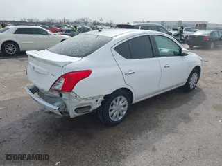 2017 Nissan Versa Sedan SV with VIN 3N1CN7AP6HL839963, listed as a IAAI auction lot 41740229 with 98,067 mi miles. Bid and sale history available at carsss.com. Image 4.