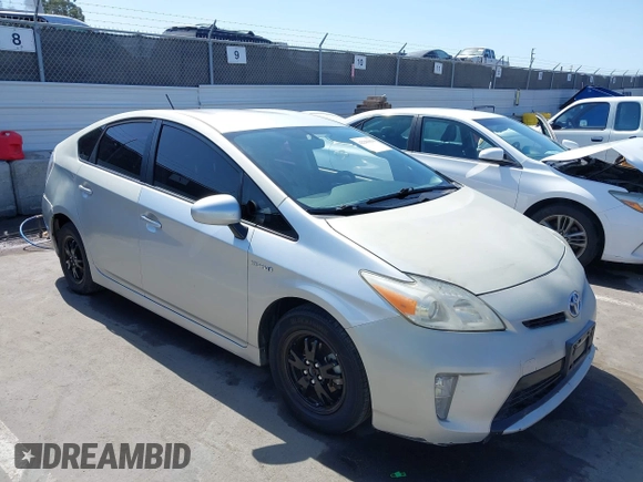 2015 Toyota Prius Four with VIN JTDKN3DU1F1986165, listed as a IAAI auction lot 42281036 with 212,838 mi miles and . Bid and sale history available at DreamBid. Image 1.