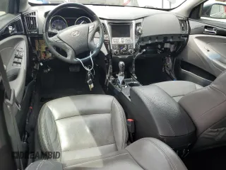 2013 Hyundai Sonata Limited z VIN 5NPEC4AC6DH711644, wystawiony jako Copart lot #61027705 z przebiegiem 65 443 mil mil oraz Szkoda całkowita • Salvage title. Historia ofert i sprzedaży dostępna na DreamBid. Obrazek 8.
