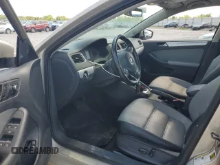 2013 Volkswagen Jetta Hybrid SE с VIN 3VW637AJ1DM311230, выставлен на аукционе Copart как лот 61694665 с пробегом 189 215 миль миль и Чистый • Clean title. История ставок и продаж доступна на DreamBid. Изображение 7.