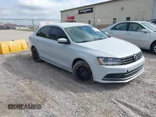 2017 Volkswagen Jetta S с VIN 3VW2B7AJ2HM307100, выставлен на аукционе IAAI как лот 41965228 с пробегом 136 745 миль миль и . История ставок и продаж доступна на DreamBid. Изображение 1.
