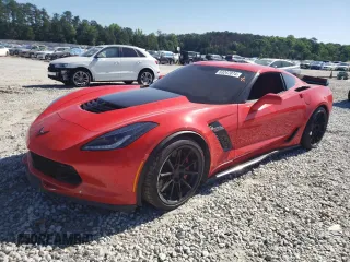 2015 Chevrolet Corvette Z06 3LZ z VIN 1G1YU2D63F5603076, wystawiony jako Copart lot #53247074 z przebiegiem 62 102 mil mil oraz Szkody całkowita. Historia ofert i sprzedaży dostępna na DreamBid. Obrazek 1.