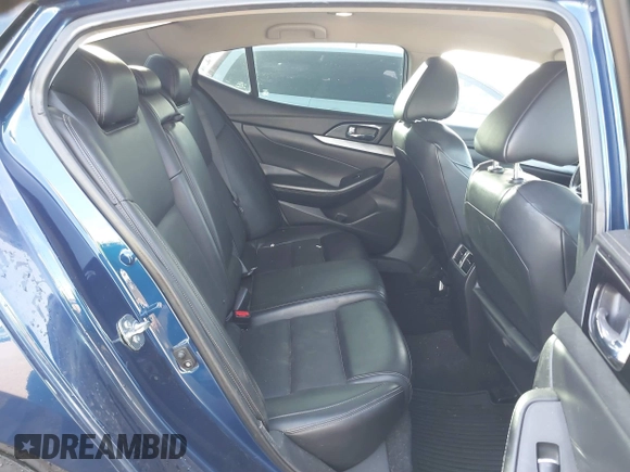 2017 Nissan Maxima SR with VIN 1N4AA6AP8HC412862, listed as a IAAI auction lot 41725246 with 154,483 mi miles and . Bid and sale history available at DreamBid. Image 8.