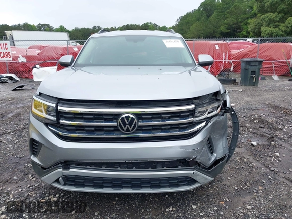 2022 Volkswagen Atlas SE with VIN 1V2DP2CA2NC531329, listed as a IAAI auction lot 42351869 with 38,315 mi miles and . Bid and sale history available at DreamBid. Image 12.