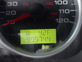 2004 Ford F-150 XLT with VIN 1FTPW14534KB58335, listed as a IAAI auction lot 41863669 with 99,980 mi miles. Bid and sale history available at carsss.com. Image 12.
