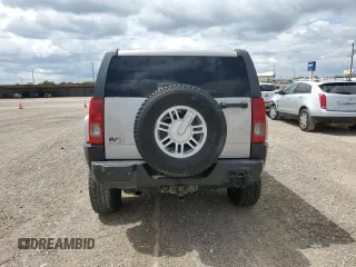 2008 Hummer H3 SUV with VIN 5GTEN13E588160000, listed as a Copart auction lot 70584094 with 205,544 mi miles and Salvage Title. Bid and sale history available at carsss.com. Image 6.