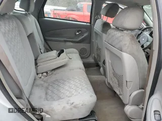 2004 Chevrolet Malibu Maxx LS z VIN 1G1ZT648X4F193707, wystawiony jako Copart lot #86532764 z przebiegiem 245 298 mil mil oraz Szkoda całkowita • Salvage title. Historia ofert i sprzedaży dostępna na DreamBid. Obrazek 10.