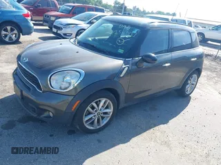 2012 MINI Countryman S with VIN WMWZC3C53CWP20219, listed as a IAAI auction lot 42541437 with 133,905 mi miles and . Bid and sale history available at DreamBid. Image 2.