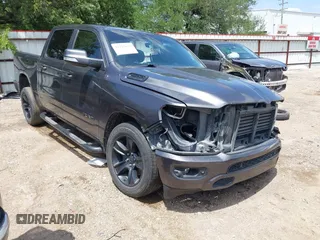 2020 Ram 1500 Lone Star with VIN 1C6RREFT7LN121697, listed as a IAAI auction lot 42212622 with 117,999 mi miles and . Bid and sale history available at DreamBid. Image 1.