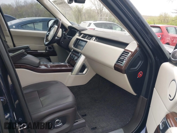 2016 Land Rover Range Rover Supercharged with VIN SALGS2EF9GA300277, listed as a IAAI auction lot 42006030 with 92,775 mi miles and . Bid and sale history available at DreamBid. Image 5.