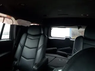 2017 Cadillac Escalade Platinum with VIN 1GYS4DKJ1HR325428, listed as a Copart auction lot 72035084 with 104,757 mi miles and Salvage Title. Bid and sale history available at carsss.com. Image 10.