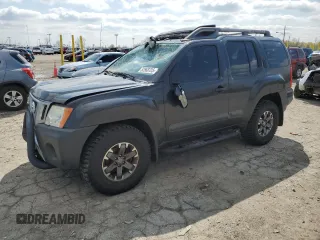 2015 Nissan Xterra Pro-4X z VIN 5N1AN0NW4FN659306, wystawiony jako Copart lot #52568725 z przebiegiem 165 383 mil mil oraz Szkoda całkowita • Salvage title. Historia ofert i sprzedaży dostępna na DreamBid. Obrazek 1.