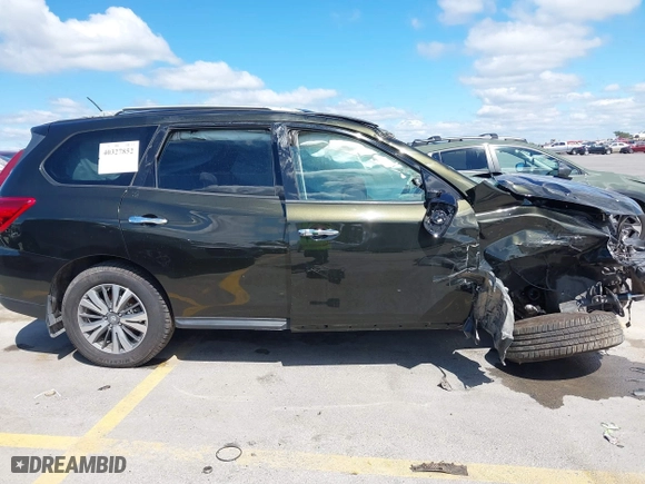 2017 Nissan Pathfinder SV with VIN 5N1DR2MN1HC688055, listed as a IAAI auction lot 40327852 with 118,701 mi miles. Bid and sale history available at carsss.com. Image 13.
