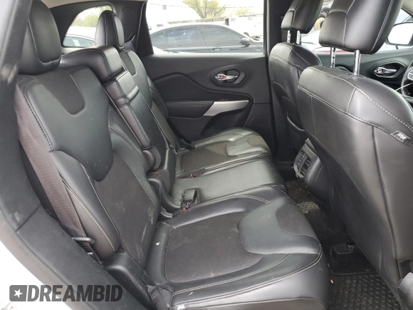 2018 Jeep Cherokee Latitude Plus with VIN 1C4PJMLB0JD530530, listed as a Copart auction lot 52920795 with 111,529 mi miles and Salvage title. Bid and sale history available at DreamBid. Image 11.
