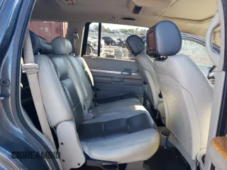 2008 Chrysler Aspen Limited z VIN 1A8HX58248F126249, wystawiony jako Copart lot #81952124 z przebiegiem 237 187 mil mil oraz Szkody całkowita. Historia ofert i sprzedaży dostępna na DreamBid. Obrazek 11.