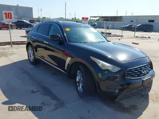 2010 Infiniti FX35 with VIN JN8AS1MU1AM800516, listed as a IAAI auction lot 42009550 with 113,515 mi miles. Bid and sale history available at carsss.com. Image 1.