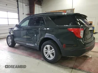 2024 Ford Explorer XLT with VIN 1FMSK8DH9RGA85695, listed as a Copart auction lot 50570395 with 9,557 mi miles and Salvage Title. Bid and sale history available at carsss.com. Image 2.