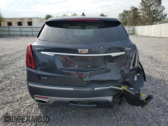 2022 Cadillac XT5 AWD Premium Luxury with VIN 1GYKNDRS9NZ126988, listed as a Copart auction lot 61019965 with 30,189 mi miles and Salvage title. Bid and sale history available at DreamBid. Image 6.