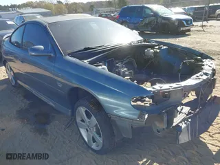 2005 Pontiac GTO with VIN 6G2VX12U45L454630, listed as a IAAI auction lot 41052119 with 1 mi miles. Bid and sale history available at carsss.com. Image 1.