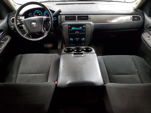 2008 Chevrolet Tahoe LS with VIN 1GNFC13C68J136059, listed as a Copart auction lot 44361965 with 231,398 mi miles and Salvage title. Bid and sale history available at DreamBid. Image 8.
