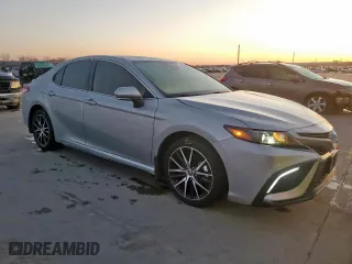 2024 Toyota Camry SE with VIN 4T1G11AK4RU893633, listed as a Copart auction lot 48222595 with 8,132 mi miles and Salvage Title. Bid and sale history available at carsss.com. Image 4.