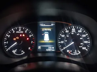 2017 Nissan Sentra SL с VIN 3N1AB7AP0HY407016, выставлен на аукционе IAAI как лот 40534142 с пробегом 42 987 миль миль и . История ставок и продаж доступна на DreamBid. Изображение 7.