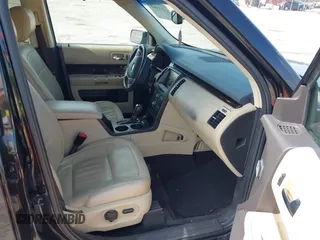 2014 Ford Flex SEL z VIN 2FMGK5C8XEBD13484, wystawiony jako IAAI lot #42235548 z przebiegiem 172 570 mil mil oraz . Historia ofert i sprzedaży dostępna na DreamBid. Obrazek 5.
