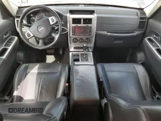 2010 Jeep Liberty Limited z VIN 1J4PN5GK9AW121364, wystawiony jako Copart lot #52558975 z przebiegiem 115 057 mil mil oraz Czysty tytuł • Clean title. Historia ofert i sprzedaży dostępna na DreamBid. Obrazek 8.