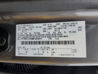 2021 Ford F-150 XL z VIN 1FTEW1CP9MFA45931, wystawiony jako Copart lot #43341985 z przebiegiem 37 737 mil mil oraz Szkoda całkowita • Salvage title. Historia ofert i sprzedaży dostępna na DreamBid. Obrazek 15.