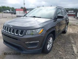 2018 Jeep Compass Sport с VIN 3C4NJCABXJT271687, выставлен на аукционе IAAI как лот 42644247 с пробегом 124 233 миль миль и . История ставок и продаж доступна на DreamBid. Изображение 18.