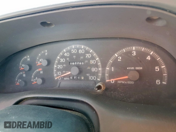 1997 Ford F-150 XL with VIN 1FTDX1861VKB58404, listed as a Copart auction lot 47243215 with 167,793 mi miles and Clean Title. Bid and sale history available at carsss.com. Image 9.