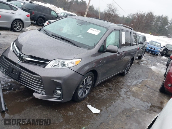 2020 Toyota Sienna XLE with VIN 5TDDZ3DC3LS240464, listed as a IAAI auction lot 41663051 with 41,602 mi miles. Bid and sale history available at carsss.com. Image 20.