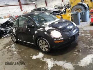 2008 Volkswagen New Beetle Coupe S with VIN 3VWPW31C68M522449, listed as a Copart auction lot 44937585 with 181,498 mi miles and Non Repairable. Bid and sale history available at carsss.com. Image 4.