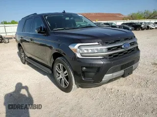 2024 Ford Expedition XLT with VIN 1FMJU1H8XREA23922, listed as a Copart auction lot 52973725 with 14,235 mi miles and Salvage Title. Bid and sale history available at carsss.com. Image 11.