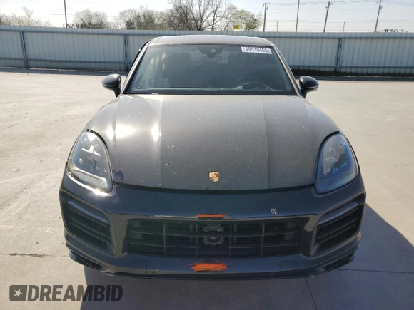 2021 Porsche Cayenne GTS z VIN WP1AG2AY3MDA34902, wystawiony jako Copart lot #49510465 z przebiegiem Nie podano mil oraz Szkoda całkowita • Salvage title. Historia ofert i sprzedaży dostępna na DreamBid. Obrazek 5.