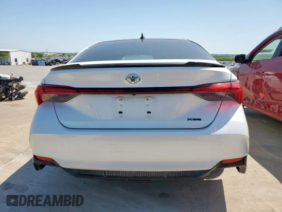 2019 Toyota Avalon XLE with VIN 4T1BZ1FB8KU033798, listed as a Copart auction lot 49526305 with 90,999 mi miles and Salvage Title. Bid and sale history available at carsss.com. Image 6.