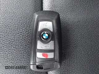 2016 BMW 5 Series 535i xDrive with VIN WBA5B3C5XGG252457, listed as a IAAI auction lot 42191643 with 93,855 mi miles and . Bid and sale history available at DreamBid. Image 11.