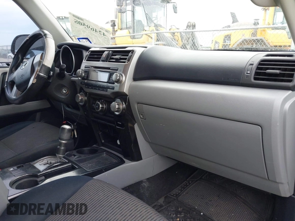 2011 Toyota 4Runner SR5 with VIN JTEZU5JRXB5016696, listed as a IAAI auction lot 42469508 with 237,543 mi miles and . Bid and sale history available at DreamBid. Image 5.